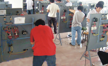 具体说一说学电工培训要多少钱？